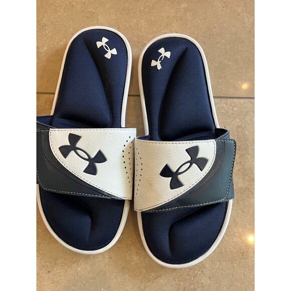 Under Armour Flip flop Slides Sandal Shoe Kids 7Y Basketball Court Side Sideline - Picture 3 of 7